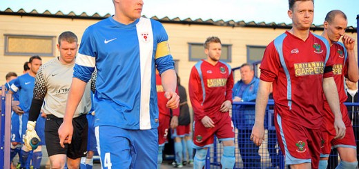 Richard Gresty Leads Out Glossop North End